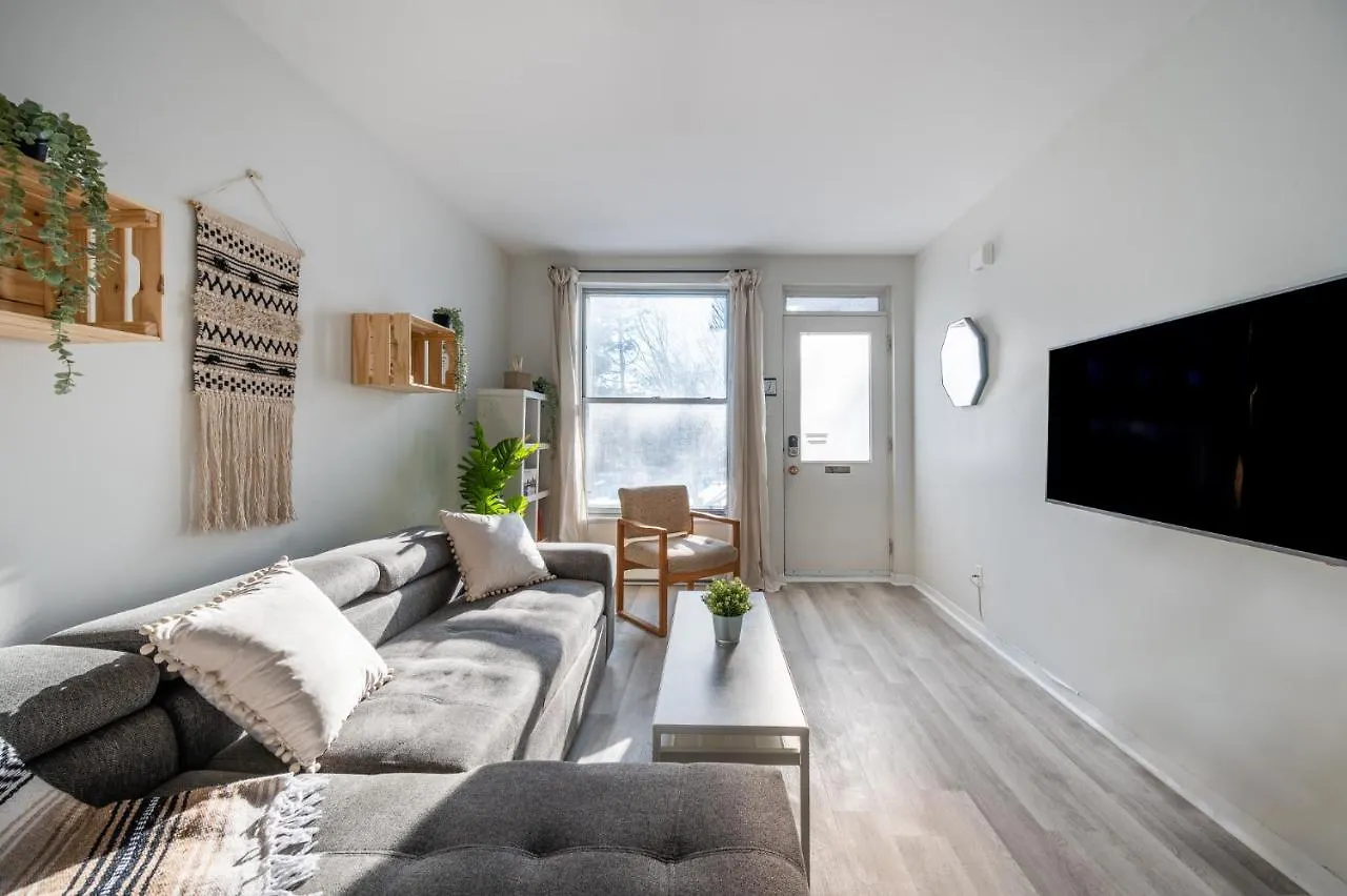 Apartment Les Appartements Homa Montreal